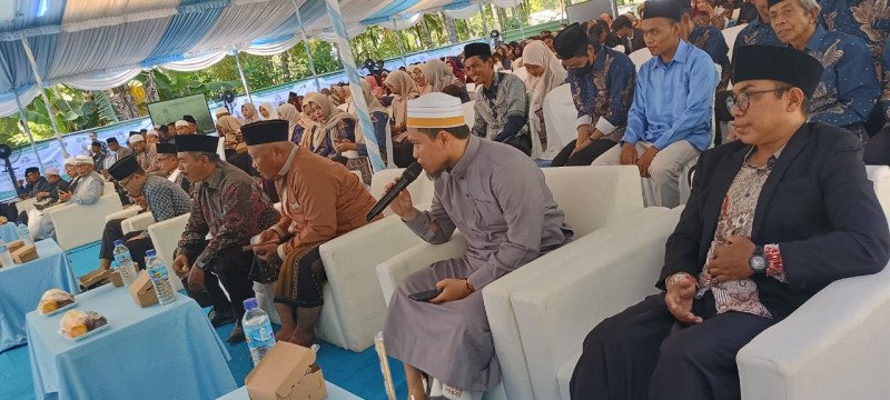 Foto Suasana saat Para Tuan Guru Melakukan Uji Coba Hafalan Saat Acara Haflah Akhirussanah & Wisuda Tahfidzul Qur'an dirangkai Tasyakuran Penamatan Santri Tahun Ajaran 2025/2026, pada Sabtu (20/6/2026) di Pimpinan Ponpes DM NW Yasnuhu NW Pringgabaya (Dok. Pribadi) Foto Suasana saat Para Tuan Guru Melakukan Uji Coba Hafalan Saat Acara Haflah Akhirussanah & Wisuda Tahfidzul Qur'an dirangkai Tasyakuran Penamatan Santri Tahun Ajaran 2025/2026, pada Sabtu (20/6/2026) di Pimpinan Ponpes DM NW Yasnuhu NW Pringgabaya (Dok. Pribadi)